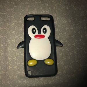 Ipod 5th generation Penguin Case